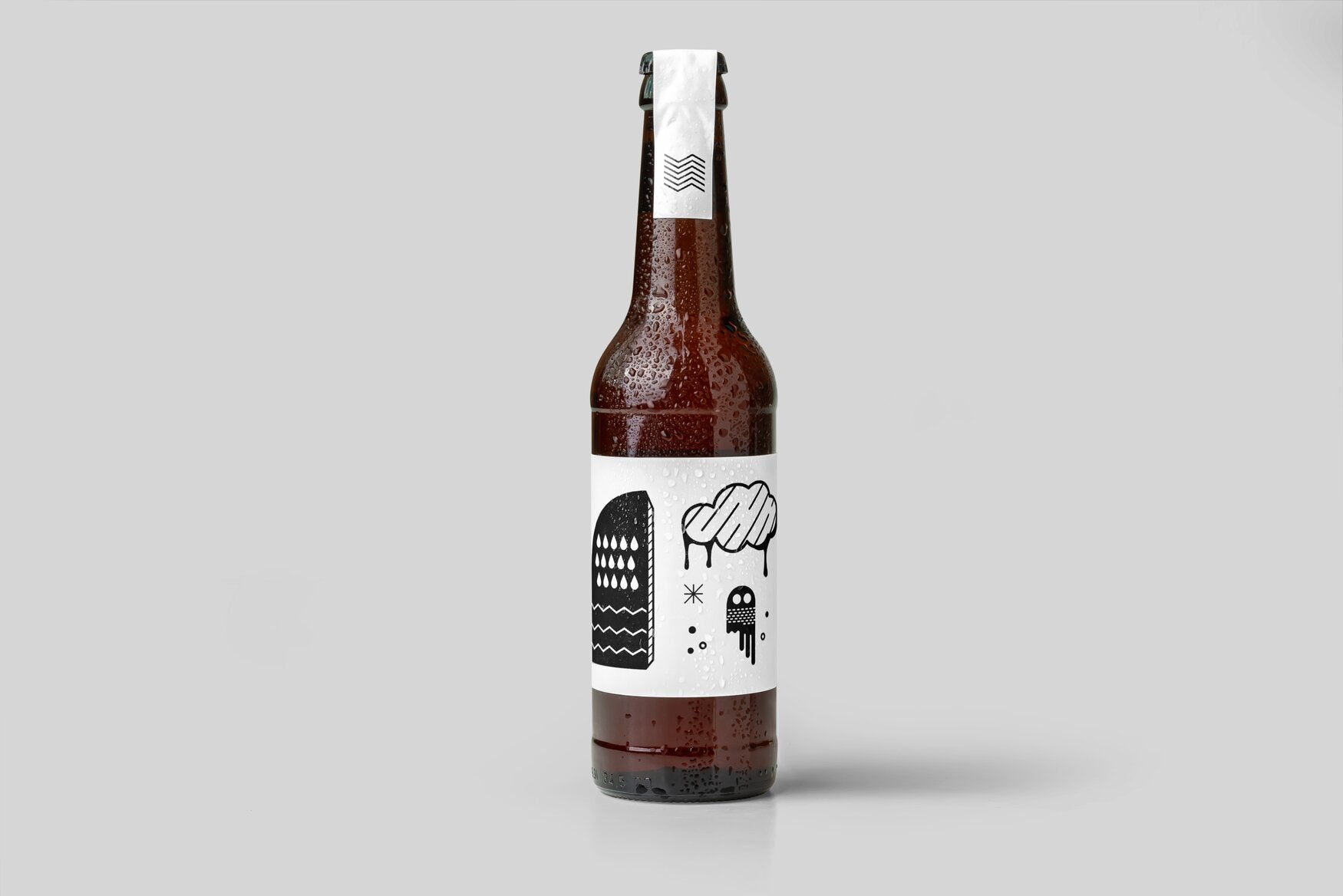 fantombryg-pale-ale-specialol
Fantombryg Pale Ale specialøl med hvid illustreret etiket